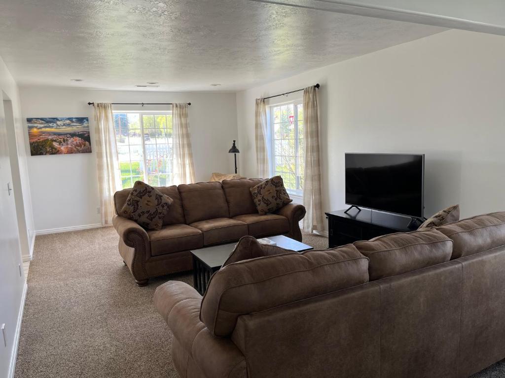 Bryce Pioneer Village